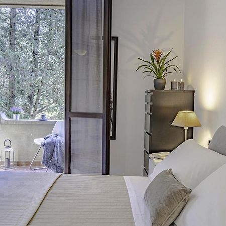 Cozy Roman Apartment With Parking Флоренция Екстериор снимка