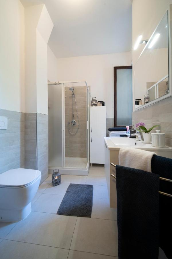 Cozy Roman Apartment With Parking Флоренция Екстериор снимка
